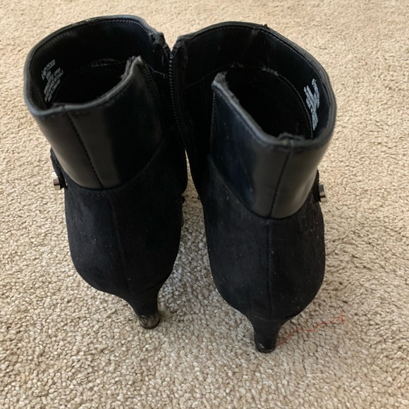 Ankle boots - Picture 4 of 9